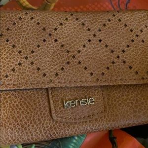 Kensie wallet